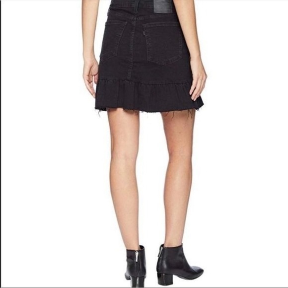 Levi's Black Denim Mile High Ruffle Skirt - Picture 2 of 10